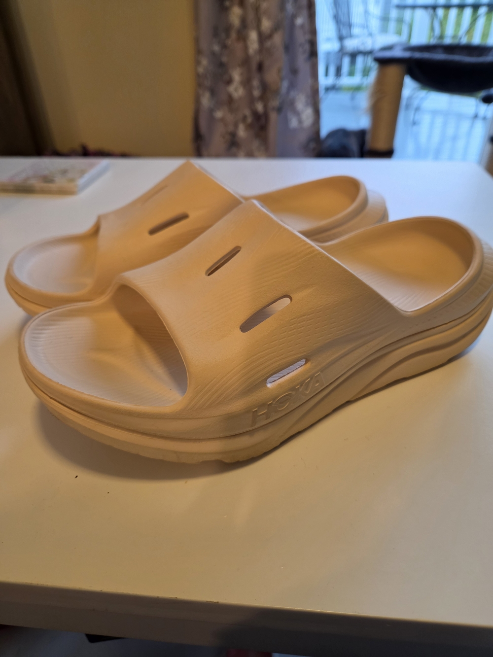 HOKA Women's ORA recovery Slide 3 Size 8